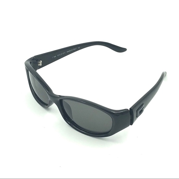 Gucci Accessories - Auth Gucci Sunglasses black small-  like new